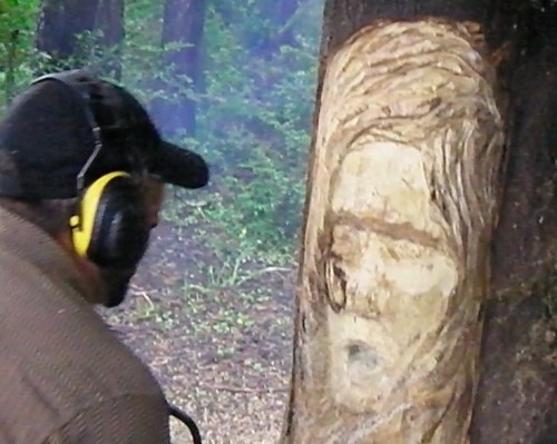 Artist and subject, eye to eye