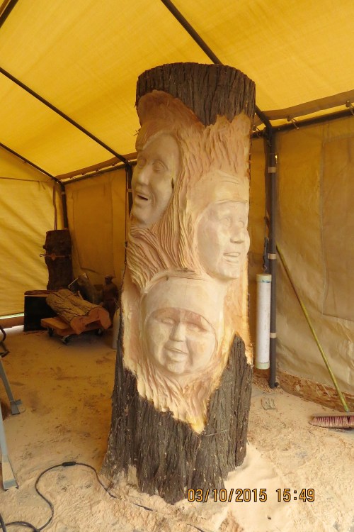 March 10, 2015...Here's the roughing out of the faces for the Grand Kid Log hive.